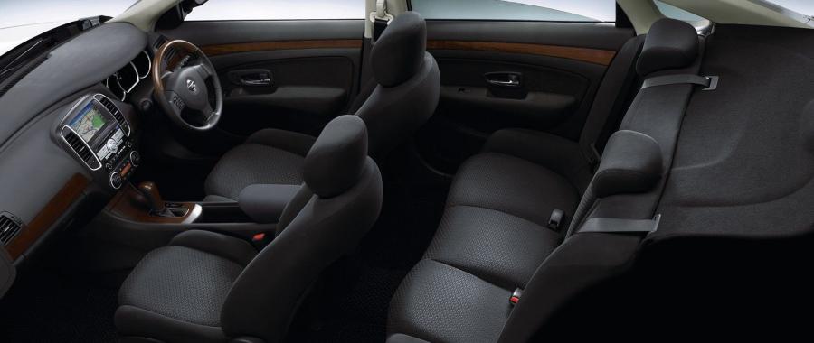  Nissan Bluebird 2006 года  (фото 4 из 14)